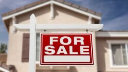 Remember when getting older meant downsizing? Apparently that’s no longer the case house-real-estate-for-sale-realtor-e1784385193102-resized.jpg