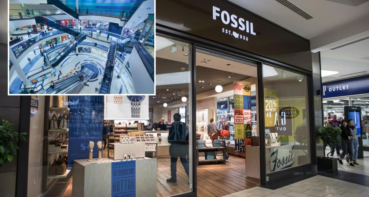 Mall staple Fossil Group plans on closing 15 stores