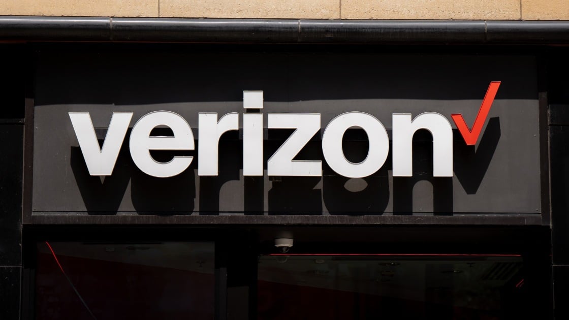 Verizon Moves To Retire Copper Landlines Across US, Sparking Concerns | PCMag