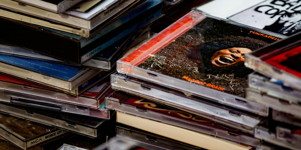CD Sales Have Jumped 59 Percent, But Half of Young Adult Buyers Don’t Own a Player – RELEVANT
