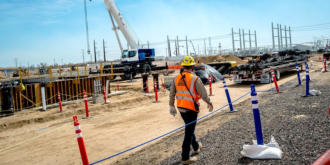 Lowe’s coalition targets 1 million skilled trades workers by 2035 | Fox Business