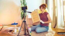 4 Influencers on What It's Really Like to Entertain Without HGTV ef434aca31110e27d2a0532124a3d1f7w-c742455635srd_w1200_q80