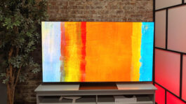 LG Denies Its Televisions Record Ambient Conversations for Ad Targeting - CNET f877ae15-5bf9-4679-97aa-3f1736a22fbe