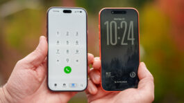 iphone-handoff-two-phones-outside