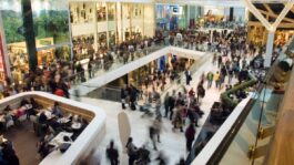Popular women's specialty clothing chain closes 177 stores - TheStreet large-crowds-at-a-busy-shopping-mall-lead
